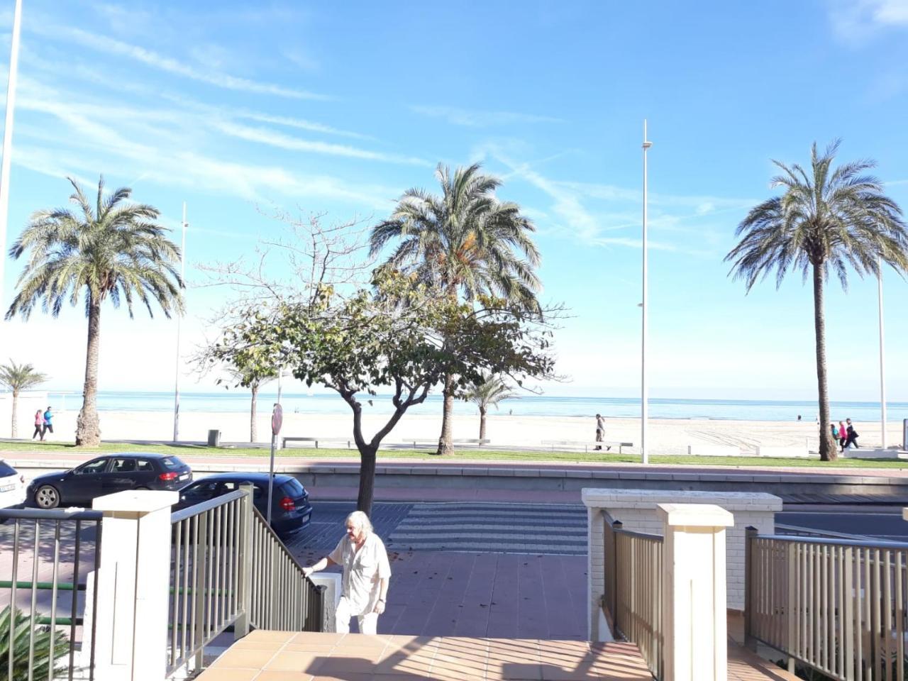 Infante Primera Linea Gandia Playa Solo Familias Playa de Gandia Exterior foto